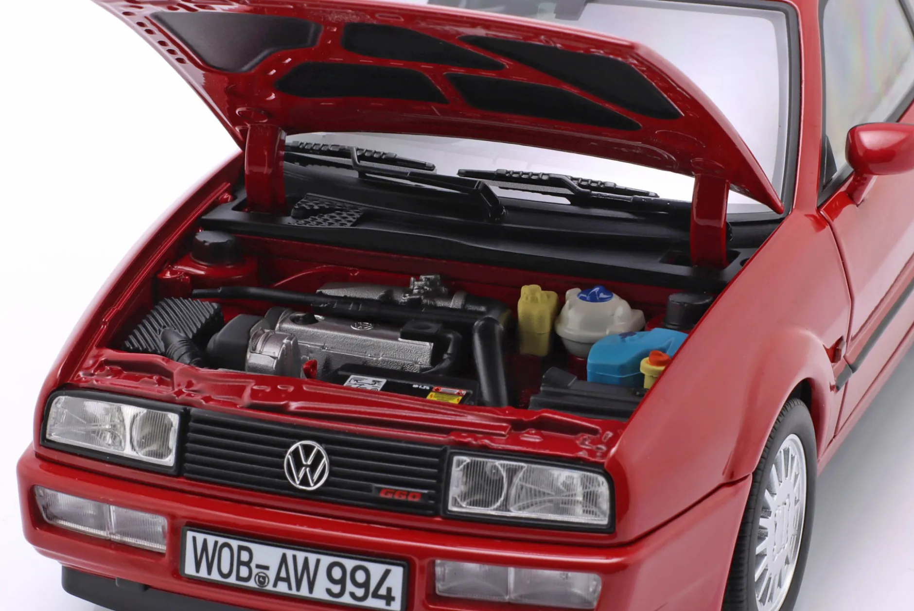 Volkswagen VW Corrado G60 Baujahr 1989 tornado rot 1:18 Norev