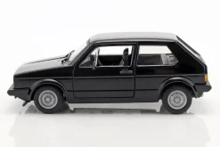 Volkswagen VW Golf Mk1 GTI Baujahr 1979 schwarz 1:24 Bburago