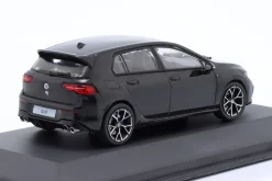 Volkswagen VW Golf VIII R Baujahr 2022 perlschwarz 1:43 Solido