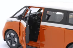 Volkswagen VW ID. Buzz Baujahr 2023 orange / weiß 1:24 Maisto