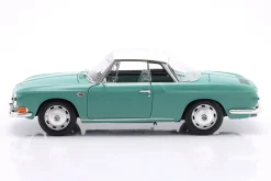 Volkswagen VW Karmann Ghia 1500 Typ 34 Baujahr 1961 pacific grün 1:18 Norev