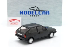 Volkswagen VW Polo II Coupe GT Baujahr 1985 schwarz 1:18 ModelCar Group