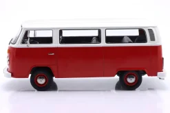 Volkswagen VW T2b Baujahr 1972 rot / weiß 1:18 KK-Scale