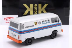 Volkswagen VW T2b Bus Porsche Martini Racing Baujahr 1972 silber 1:18 KK-Scale