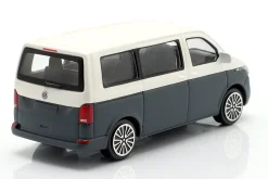 Volkswagen VW T6 Multivan Baujahr 2020 blaugrau / weiß 1:43 Bburago
