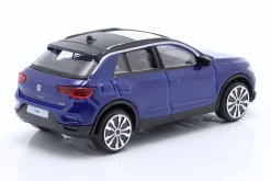 Volkswagen VW T-Roc Baujahr 2021 blau metallic 1:43 Bburago