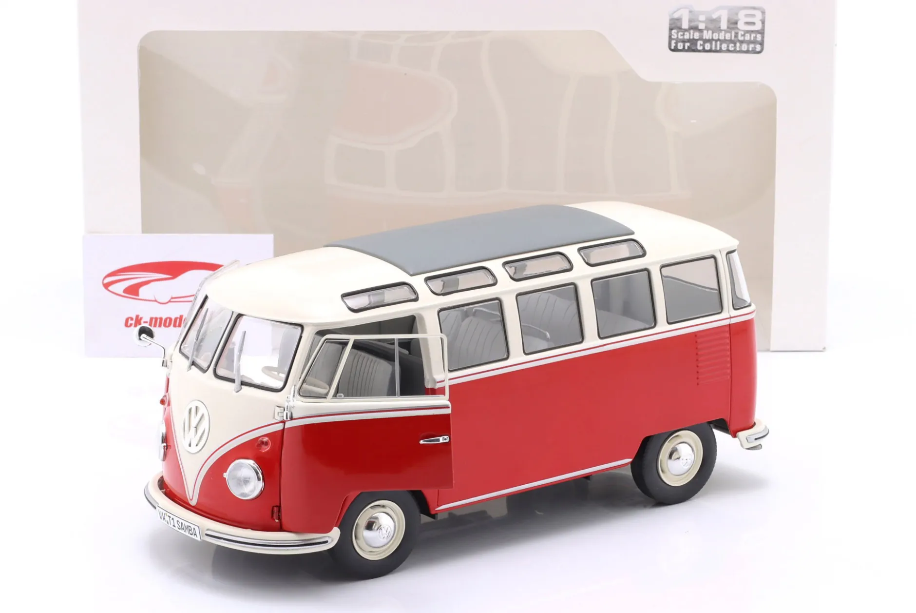 Volkswagen VW T1 Samba Bus Baujahr 1962 rot / weiß 1:18 Solido