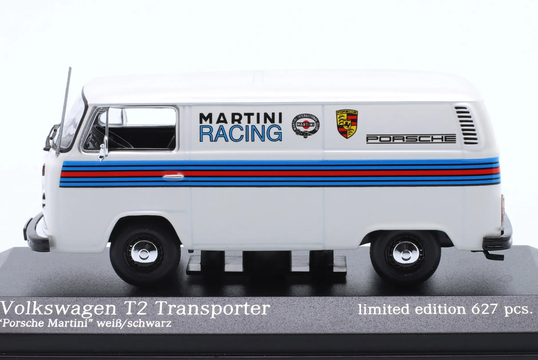Volkswagen VW T2 Transporter Porsche Renndienst Martini Design 1:43 Minichamps