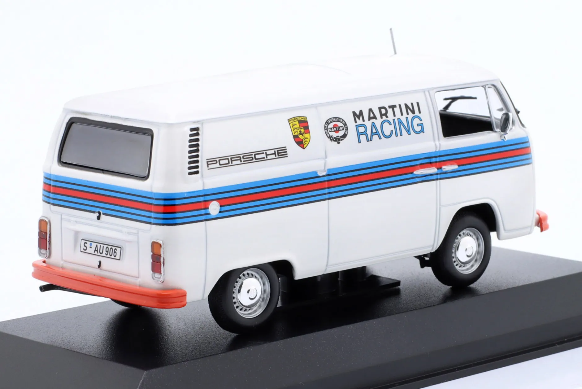 Volkswagen VW T2 Transporter Porsche Renndienst Martini Design 1:43 Minichamps