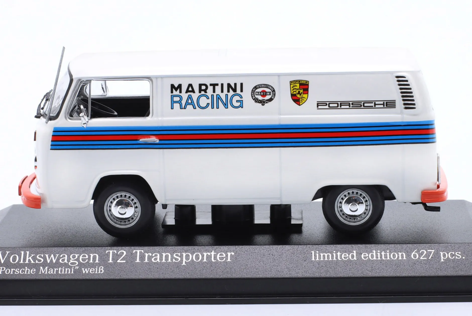Volkswagen VW T2 Transporter Porsche Renndienst Martini Design 1:43 Minichamps