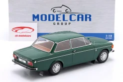 Volvo 142 Baujahr 1973 dunkelgrün 1:18 ModelCar Group