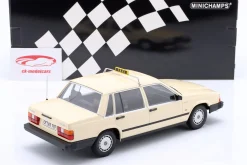 Volvo 740 GL Taxi Deutschland Baujahr 1986 beige 1:18 Minichamps