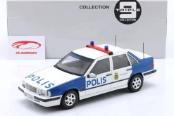 Volvo 850 Polizei Schweden Baujahr 1993 weiß, blau 1:18 Triple9