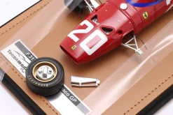 2.Wahl/ Chris Amon Ferrari 312 #20 4th Niederlande GP Formel 1 1967 1:18 Tecnomodel
