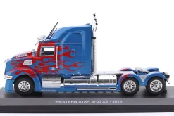 Western Star 5700 EX Sattelzugmaschine Baujahr 2011 blau metallic / Dekor 1:43 Hachette