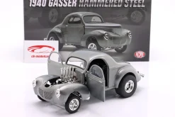 Willys Gasser Hammered Steel Baujahr 1940 clear finish 1:18 GMP