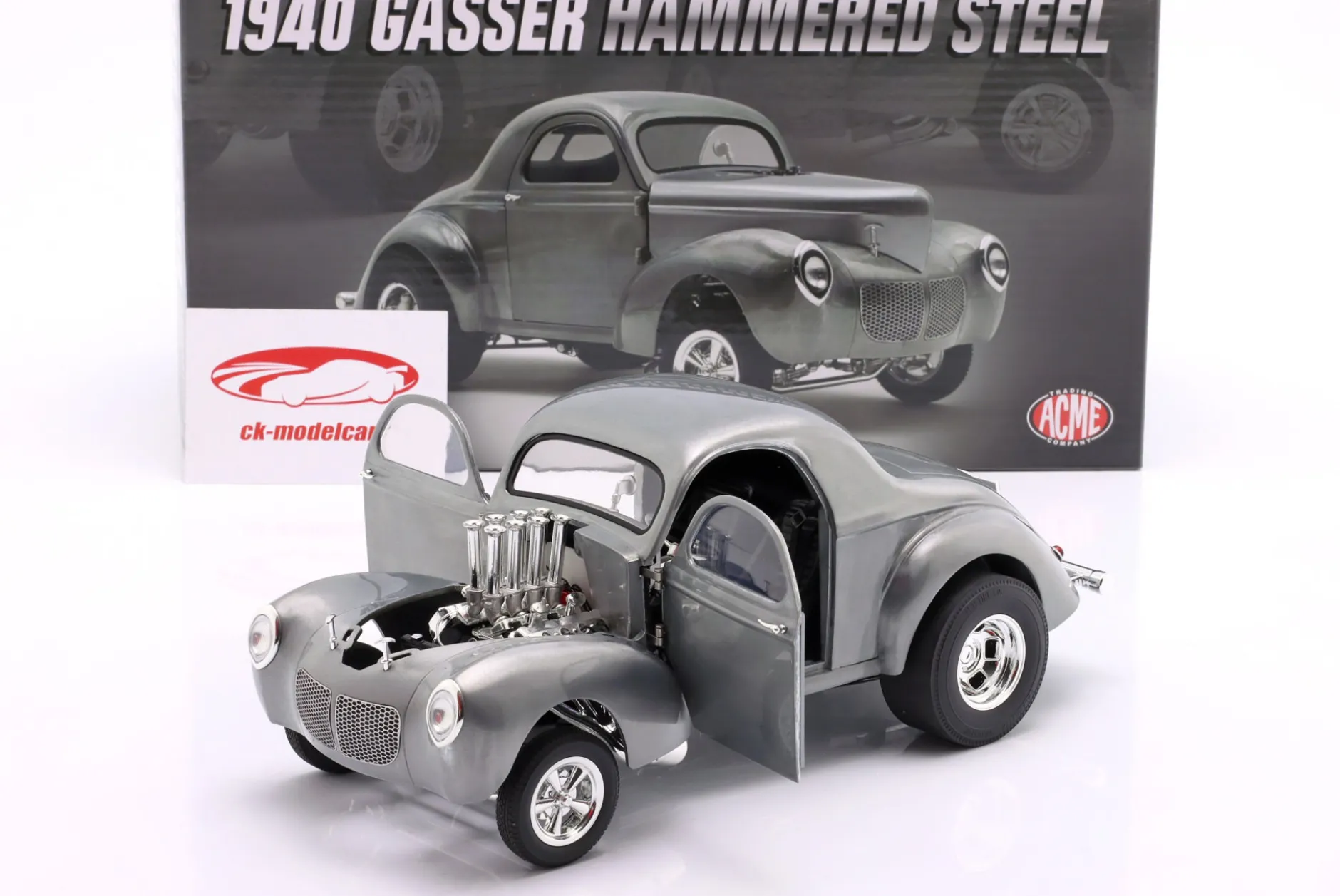Willys Gasser Hammered Steel Baujahr 1940 clear finish 1:18 GMP