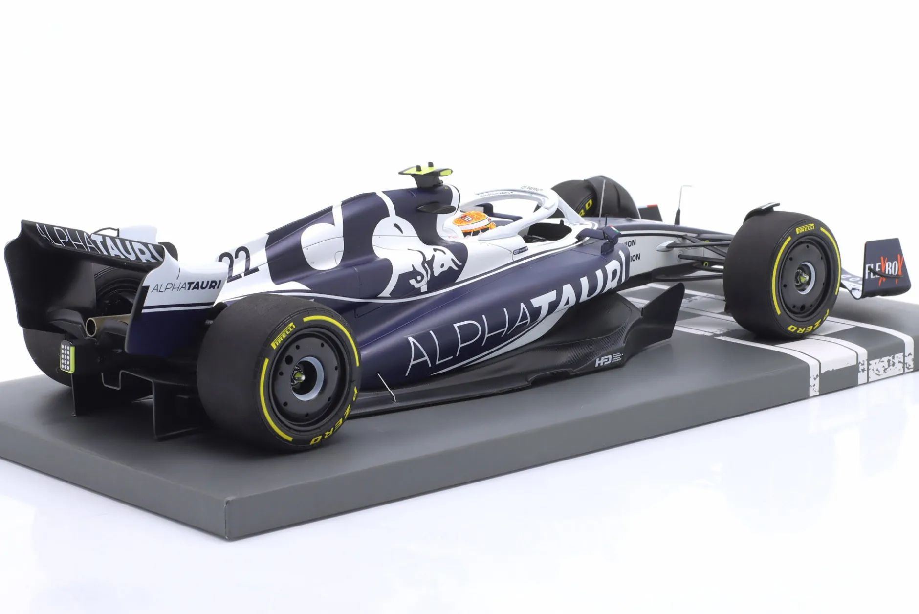 Yuki Tsunoda Alpha Tauri AT03 #22 8th Bahrain GP Formel 1 2022 1:18 Minichamps