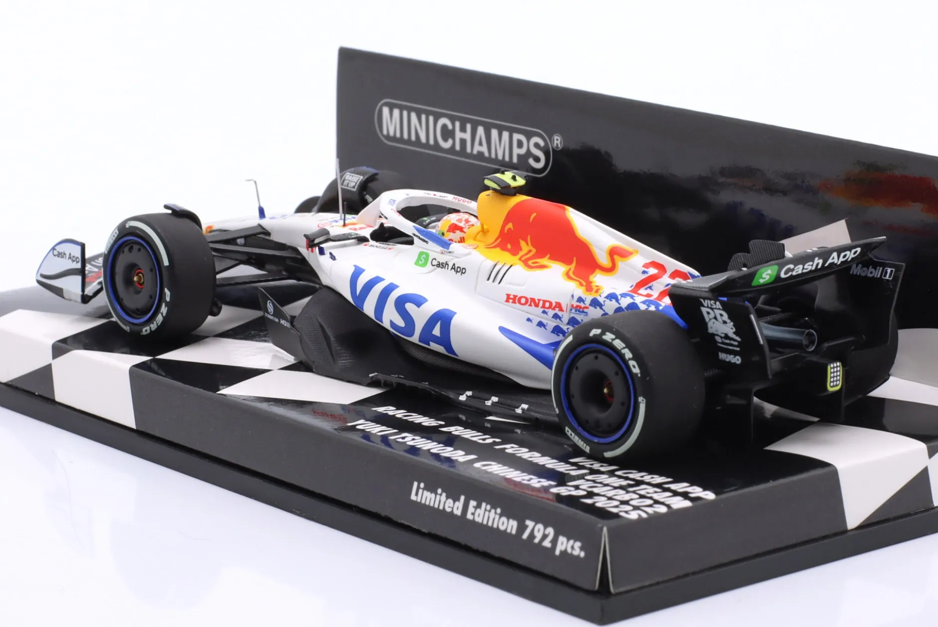 Yuki Tsunoda VCARB 02 #22 China GP Formel 1 2025 1:43 Minichamps