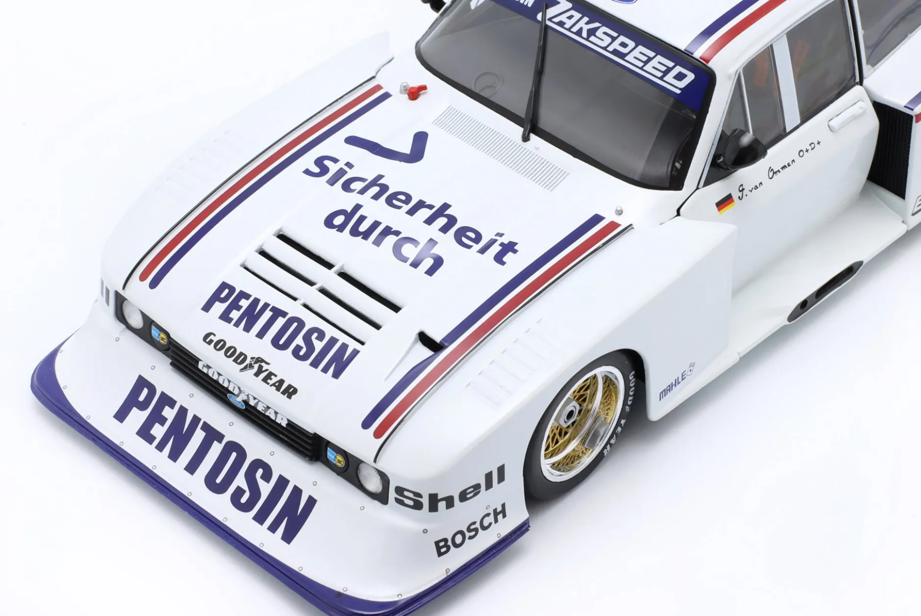 Zakspeed Ford Capri Turbo Gr.5 #7 DRM 1983 Jörg van Ommen 1:18 WERK83