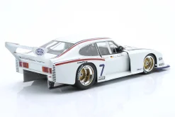 Zakspeed Ford Capri Turbo Gr.5 #7 DRM 1983 Jörg van Ommen 1:18 WERK83