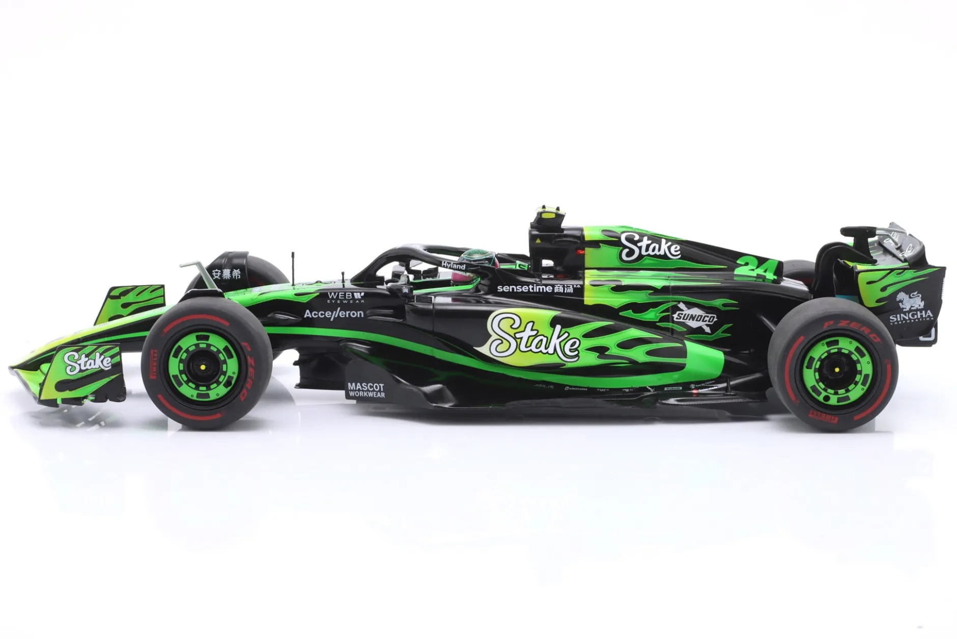 Zhou Guanyu KICK Sauber C44 #24 Las Vegas GP Formel 1 2024 1:18 Solido